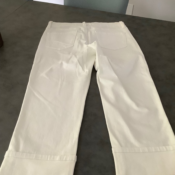 White jean-style capris - Picture 1 of 2
